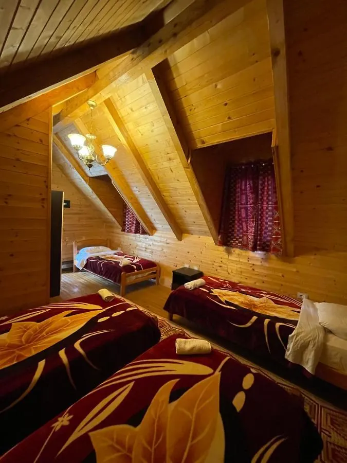 Thethi Paradise Hotel & Restaurant Alojamento de Turismo Rural Theth