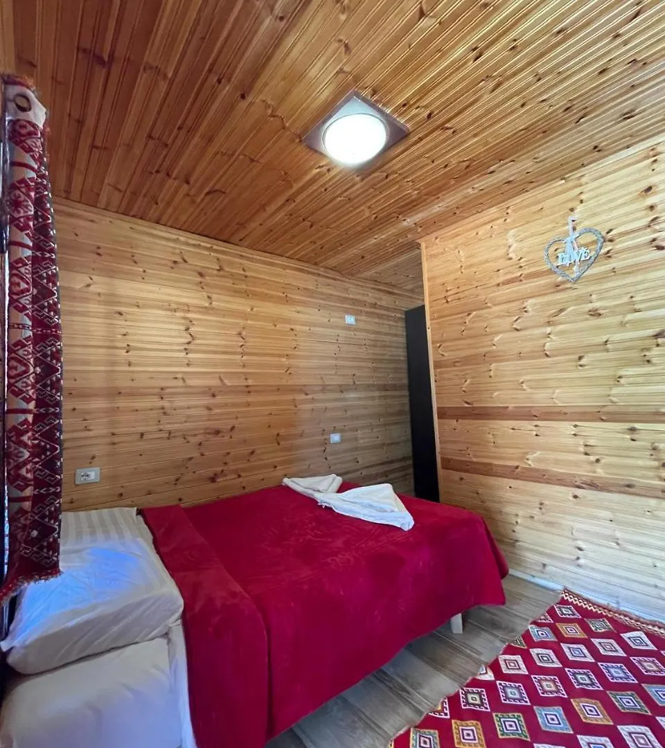 Farm stay Thethi Paradise Hotel & Restaurant