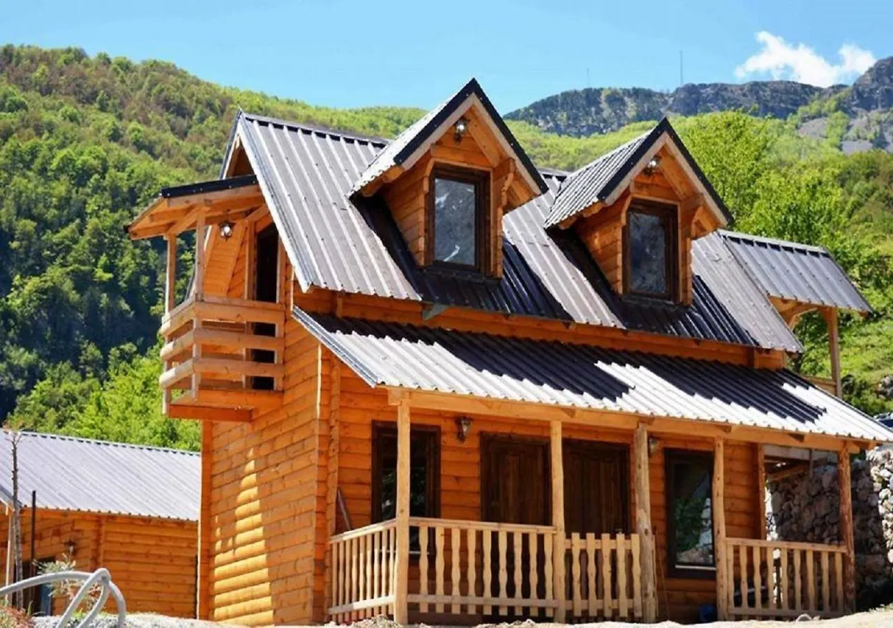 Farm stay Thethi Paradise Hotel & Restaurant
