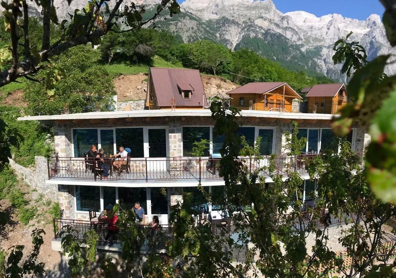 Farm stay Thethi Paradise Hotel & Restaurant